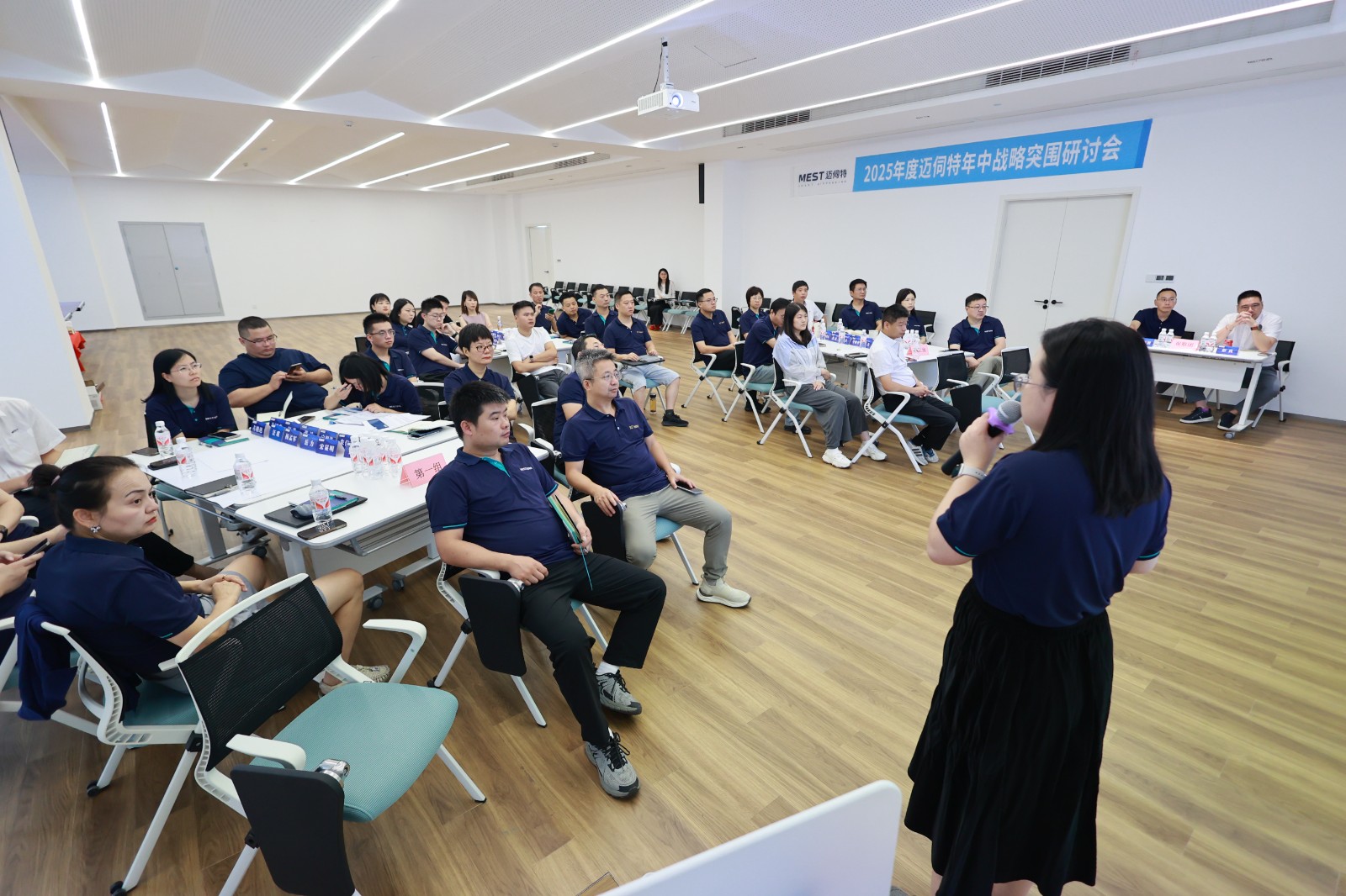 1753075622688584WBOY.jpg BQ0A1776.JPG